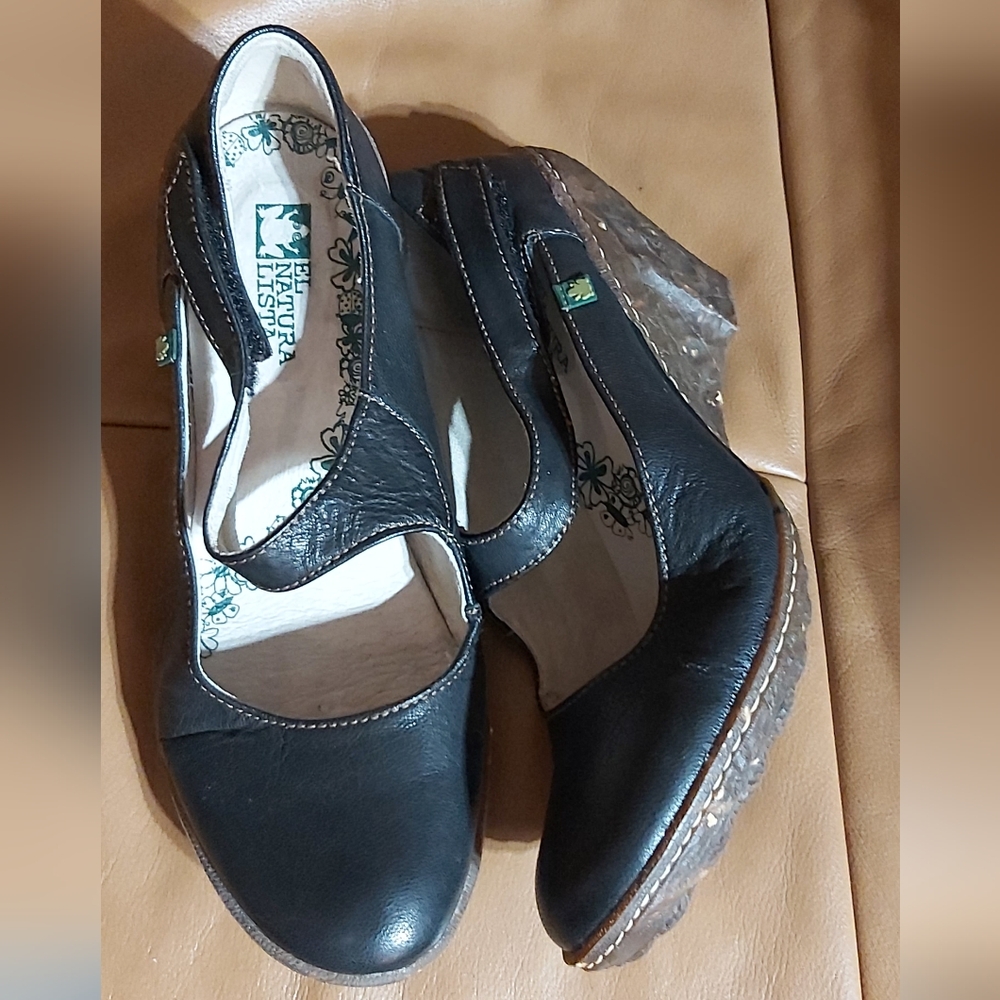 El Naturalista Ambar Jilly wedges